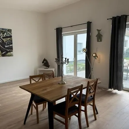 Tonstrasse 아파트 *